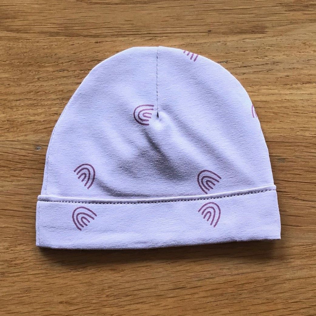 Prematuur babymutsje regenboog roze