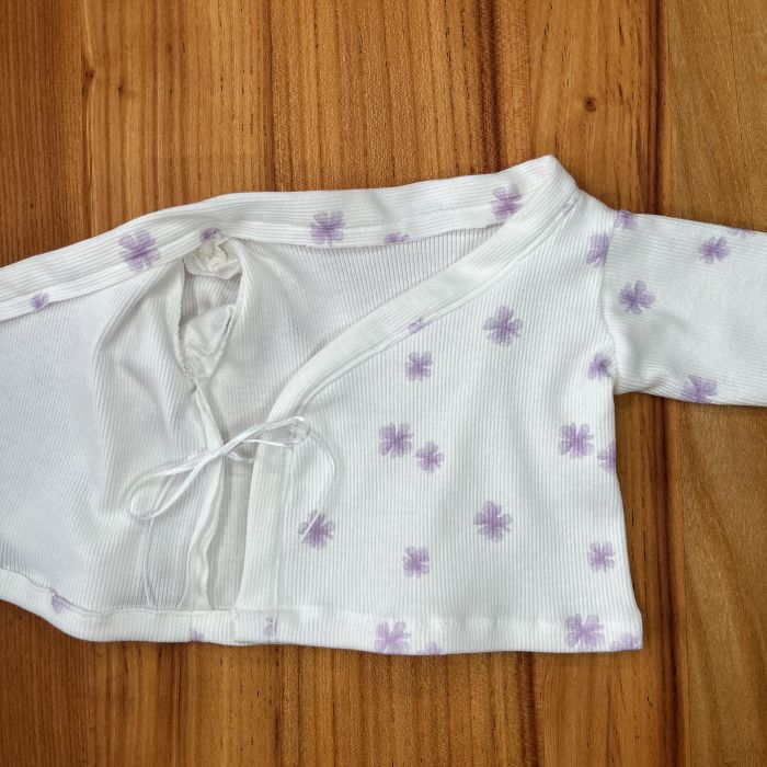 Prematuur overslagshirtje Mila binnenzijde